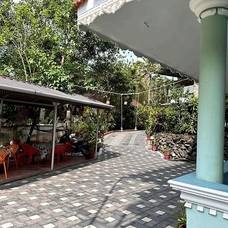 Standard Stay Varkala Εξωτερικό φωτογραφία