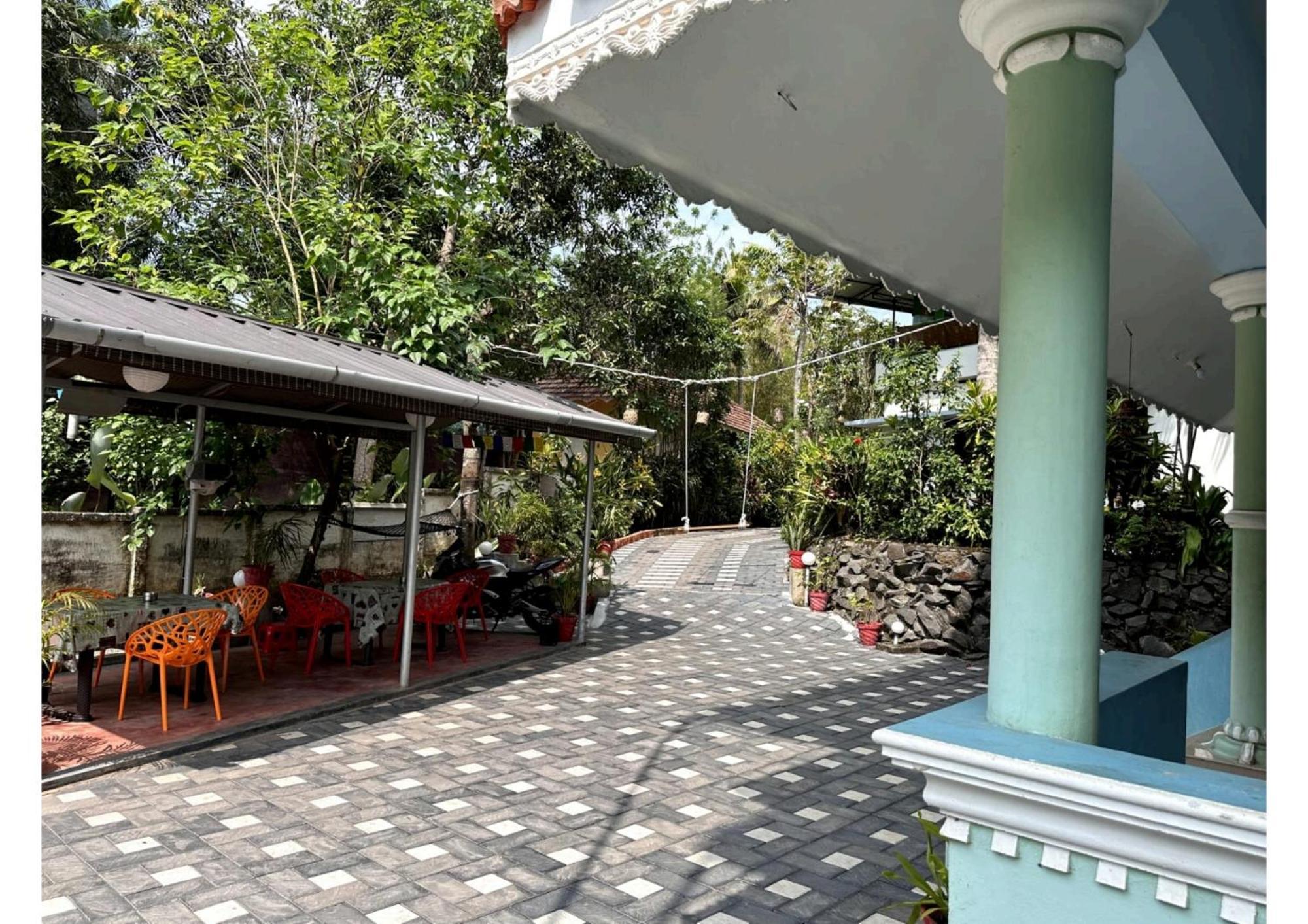 Standard Stay Varkala Εξωτερικό φωτογραφία